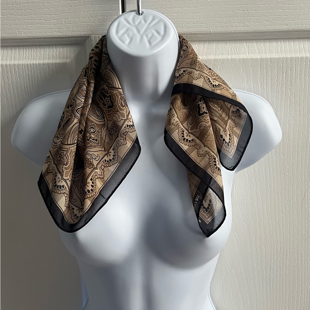 Liz Claiborne Vintage Silk Blend Scarf.  Square 20x20.